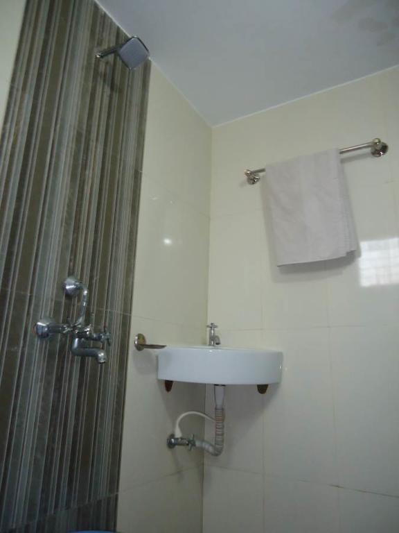 Hotel Sai Galaxy Inn Shirdi Habitación foto